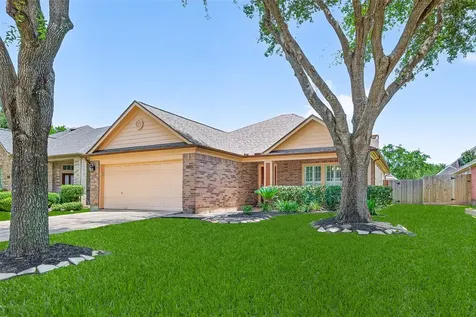 4818 Lake Catherine Court Richmond TX 77407