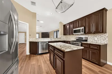4818 Lake Catherine Court Richmond TX 77407