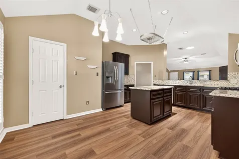 4818 Lake Catherine Court Richmond TX 77407
