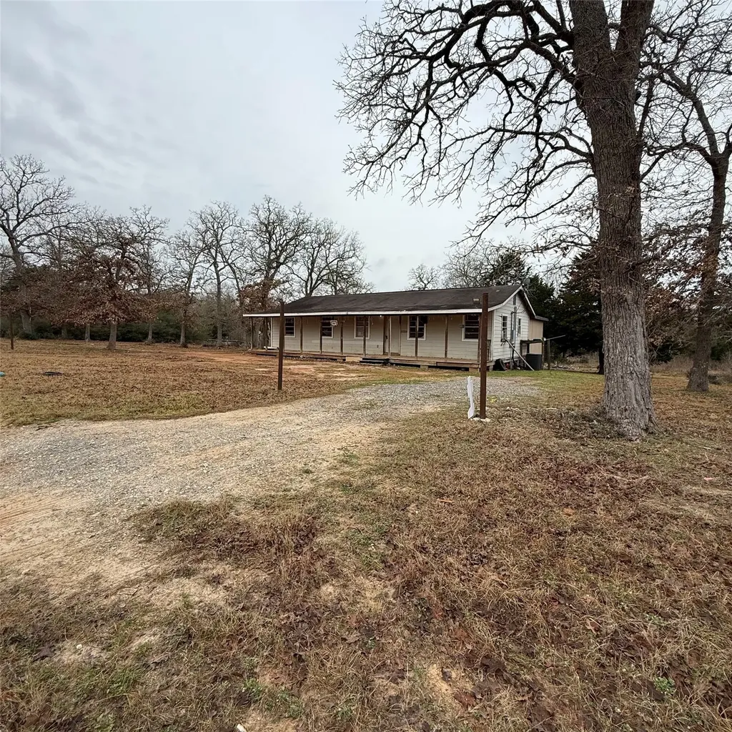 26113 Tyler Park Bedias TX 77831