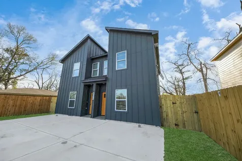 8015 Elbert Street A/b Houston TX 77028