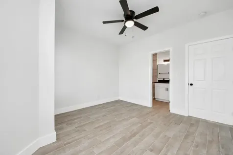 8015 Elbert Street A/b Houston TX 77028