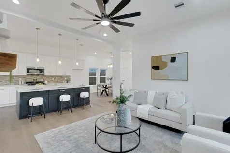 4202 Plaag Street Houston TX 77016