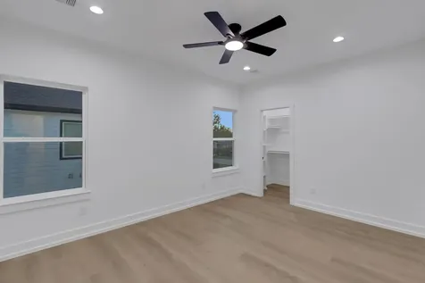 4202 Plaag Street Houston TX 77016