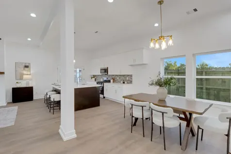 4202 Plaag Street Houston TX 77016