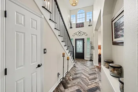 114 Leah Drive Montgomery TX 77316