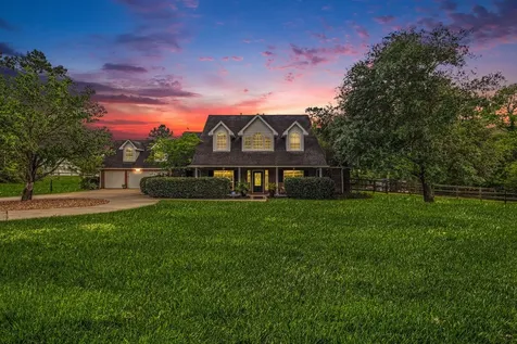 114 Leah Drive Montgomery TX 77316