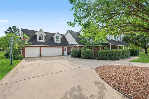 114 Leah Drive Montgomery TX 77316