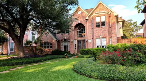 109 Ferndale Street Bellaire TX 77401