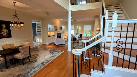 109 Ferndale Street Bellaire TX 77401