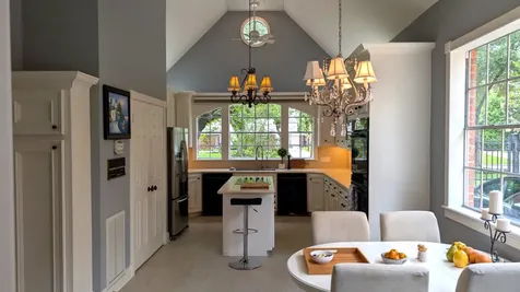 109 Ferndale Street Bellaire TX 77401