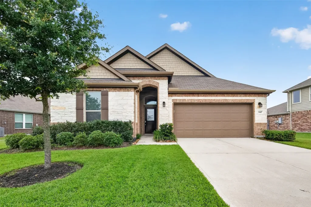 15607 Barton Orchard Lane Houston TX 77044