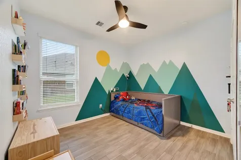 15607 Barton Orchard Lane Houston TX 77044