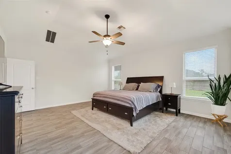 15607 Barton Orchard Lane Houston TX 77044
