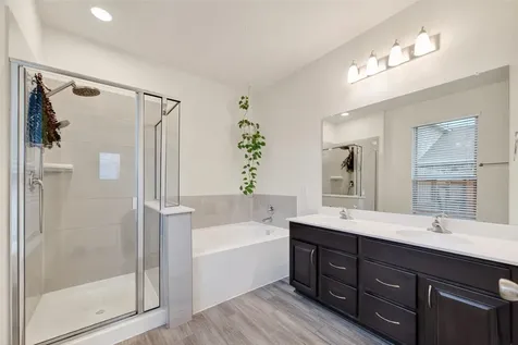 15607 Barton Orchard Lane Houston TX 77044