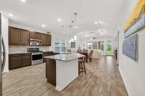 15607 Barton Orchard Lane Houston TX 77044