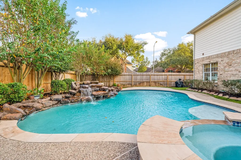 12202 Lakewood Glen Court Cypress TX 77429