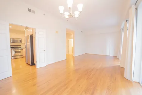 2520 Robinhood Street 505 Houston TX 77005