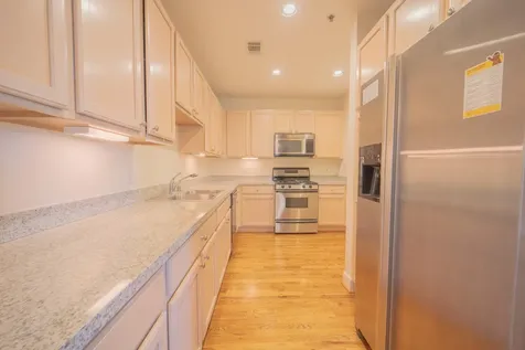 2520 Robinhood Street 505 Houston TX 77005