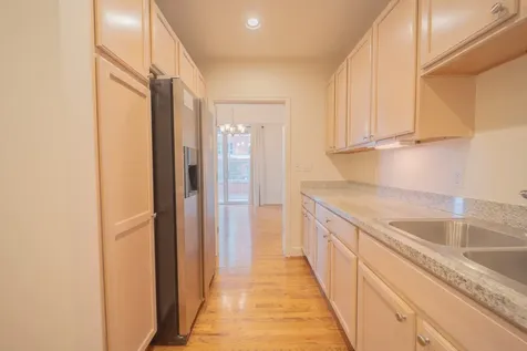 2520 Robinhood Street 505 Houston TX 77005