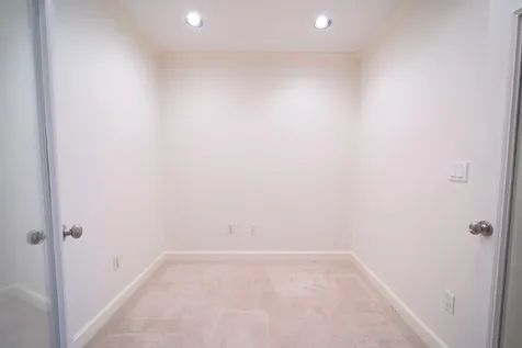 2520 Robinhood Street 505 Houston TX 77005