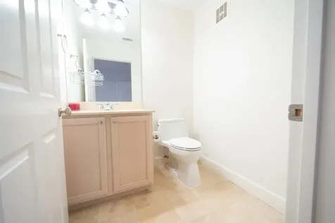 2520 Robinhood Street 505 Houston TX 77005