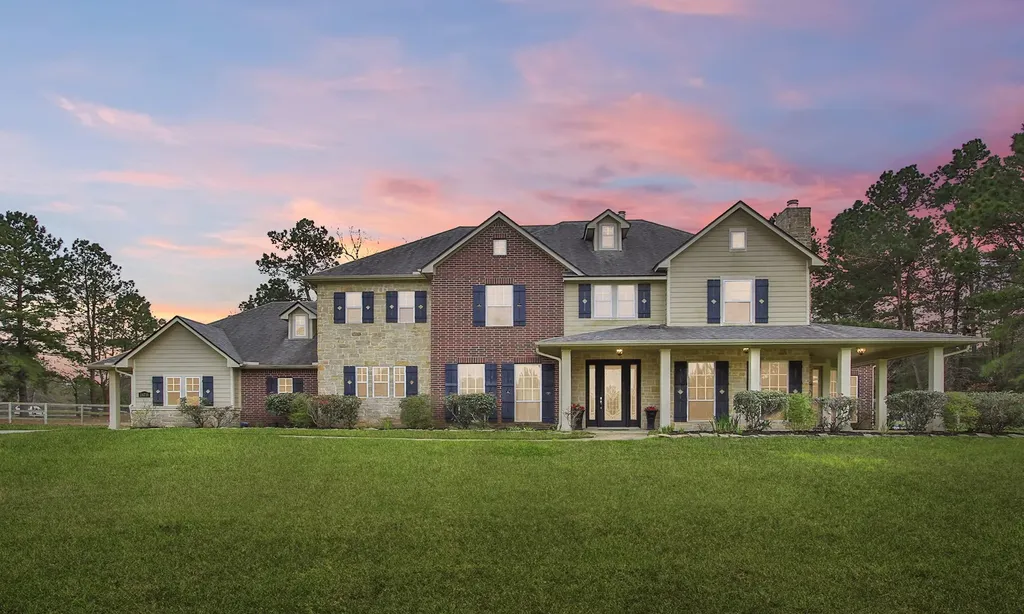 26231 Crown Ranch Boulevard Montgomery TX 77316