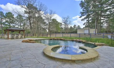 26231 Crown Ranch Boulevard Montgomery TX 77316