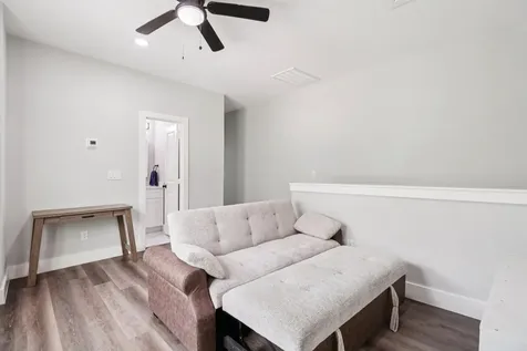 16982 W Lynbrook Montgomery TX 77316
