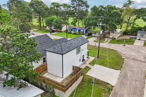 16982 W Lynbrook Montgomery TX 77316