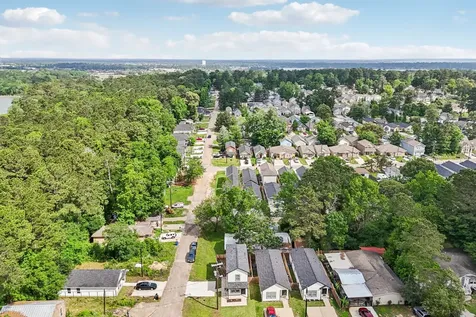16982 W Lynbrook Montgomery TX 77316