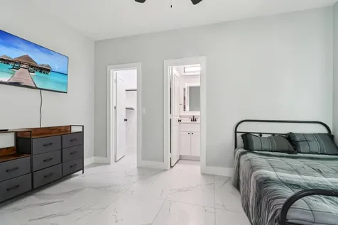 16982 W Lynbrook Montgomery TX 77316