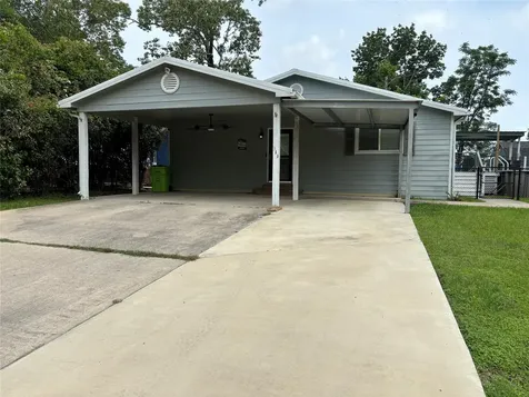 311 Casablanca Drive Point Blank TX 77364