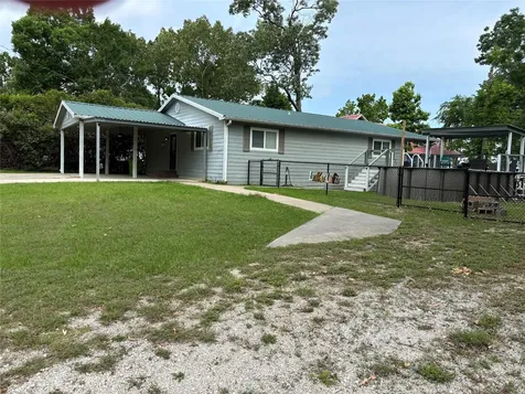 311 Casablanca Drive Point Blank TX 77364