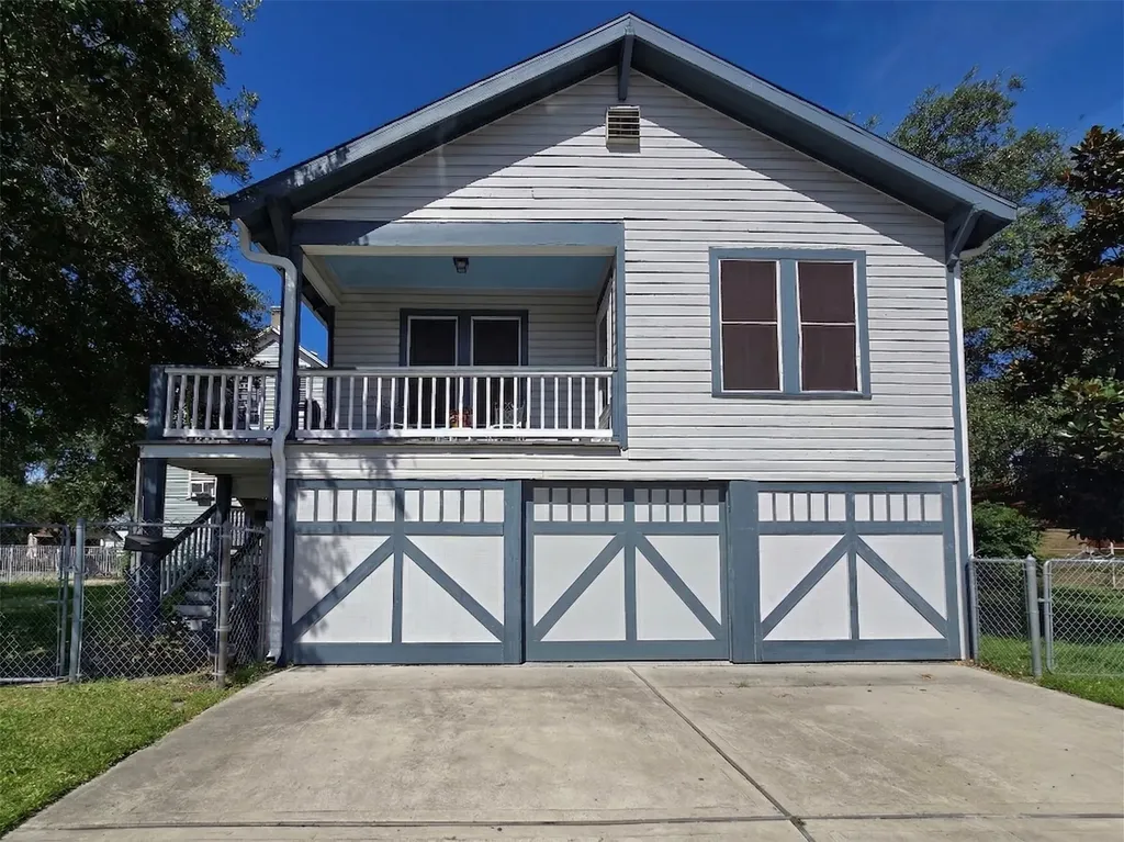 1117 37th Street Galveston TX 77550