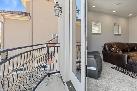 138 La Vie Drive Montgomery TX 77316