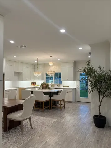 407 Harris Road Highlands TX 77562
