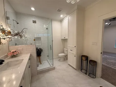 407 Harris Road Highlands TX 77562