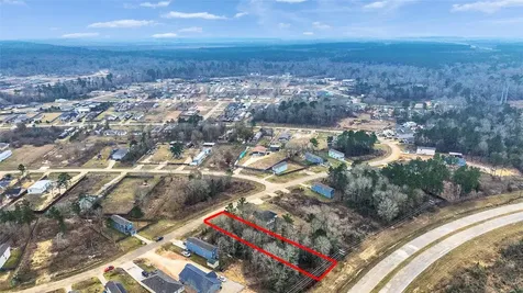 715 Road 5203 Cleveland TX 77327