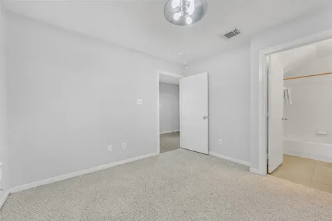 1720 Bevis Street Houston TX 77008
