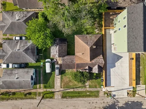 3316 Reeves Street Houston TX 77004