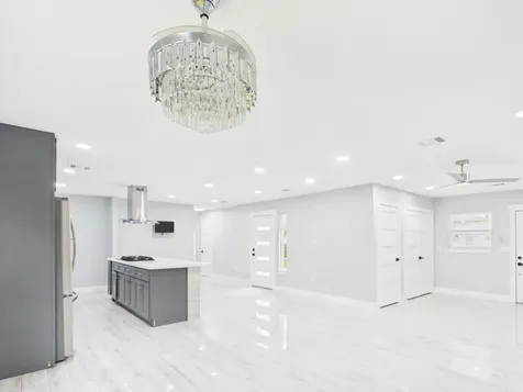 4927 Kelso Street Houston TX 77021