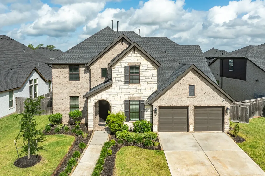 1919 Camille Park Drive Missouri City TX 77459