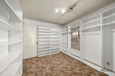 56 Wellford Street Houston TX 77022