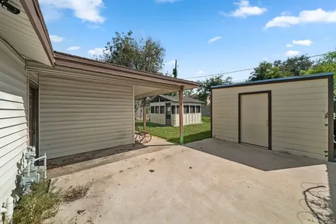 56 Wellford Street Houston TX 77022
