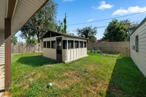 56 Wellford Street Houston TX 77022