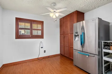 56 Wellford Street Houston TX 77022