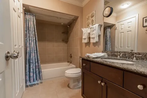 7000 Seawall Boulevard 833 Galveston TX 77551