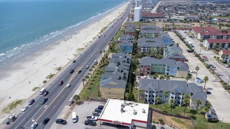 7000 Seawall Boulevard 833 Galveston TX 77551
