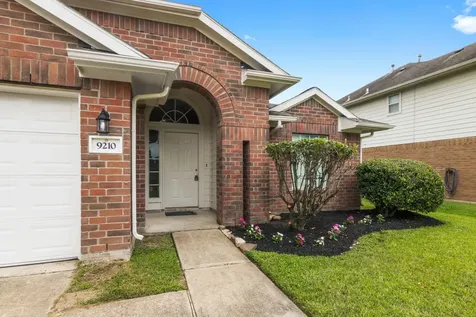9210 Wichita Drive La Porte TX 77571